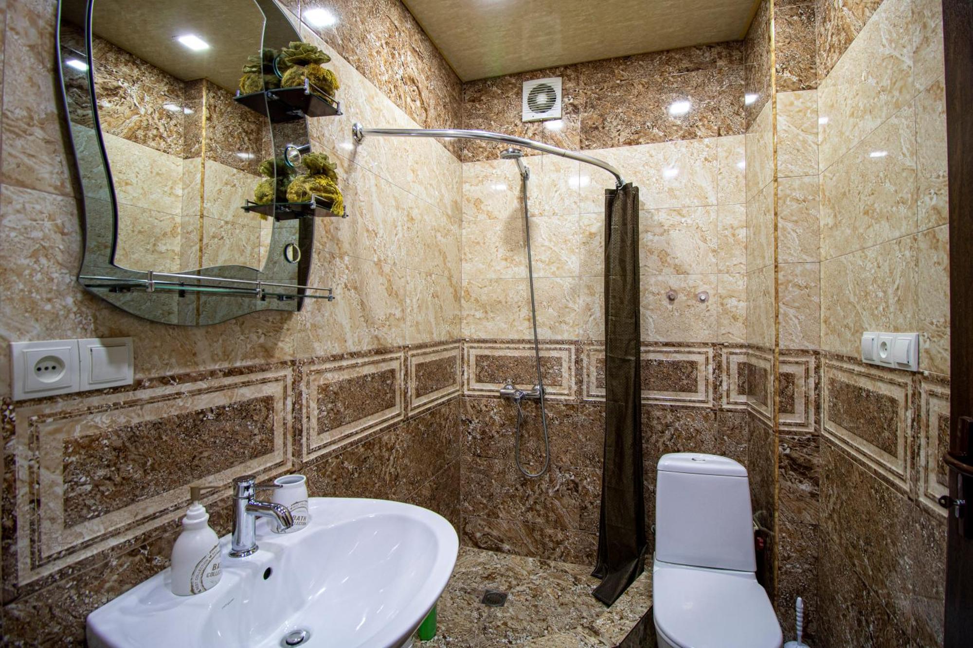 Cozy Apartment on Kostava Tbilisi Zewnętrze zdjęcie